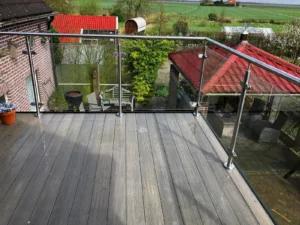 Glazen-balustrade-Ijssel-glas
