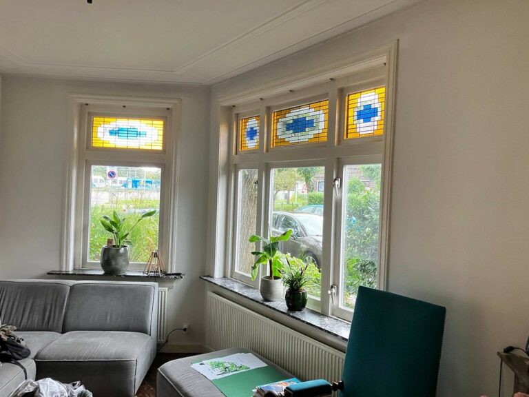 Bestaand enkel glas-in-loodglas in dubbelglas gemaakt