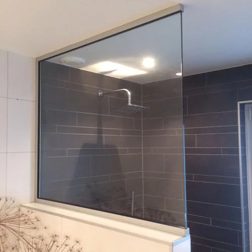 Douchewand-van-glas-Ijselglas