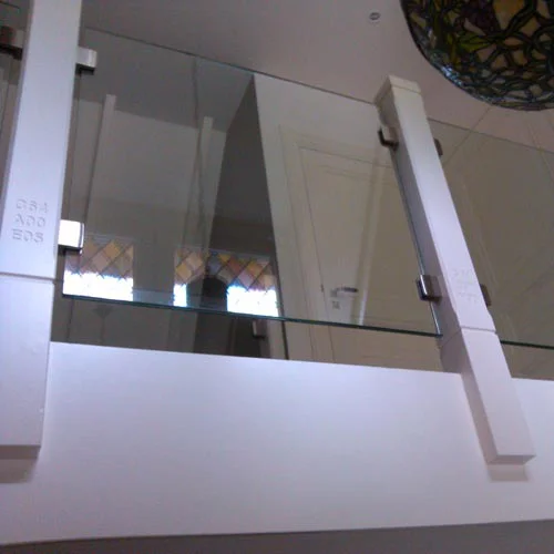 Glaswerk-voor-ballustrade-of-vide-Ijselglas