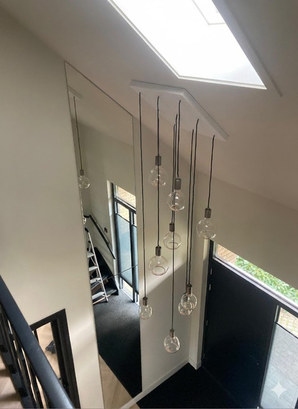 Grote decoratieve wandspiegel